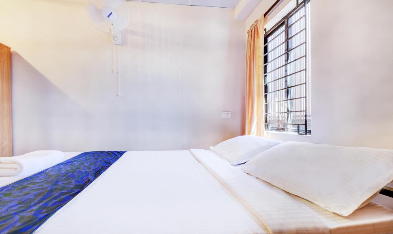 Tri-Star Presidency Cochin Hotell Kochi Eksteriør bilde